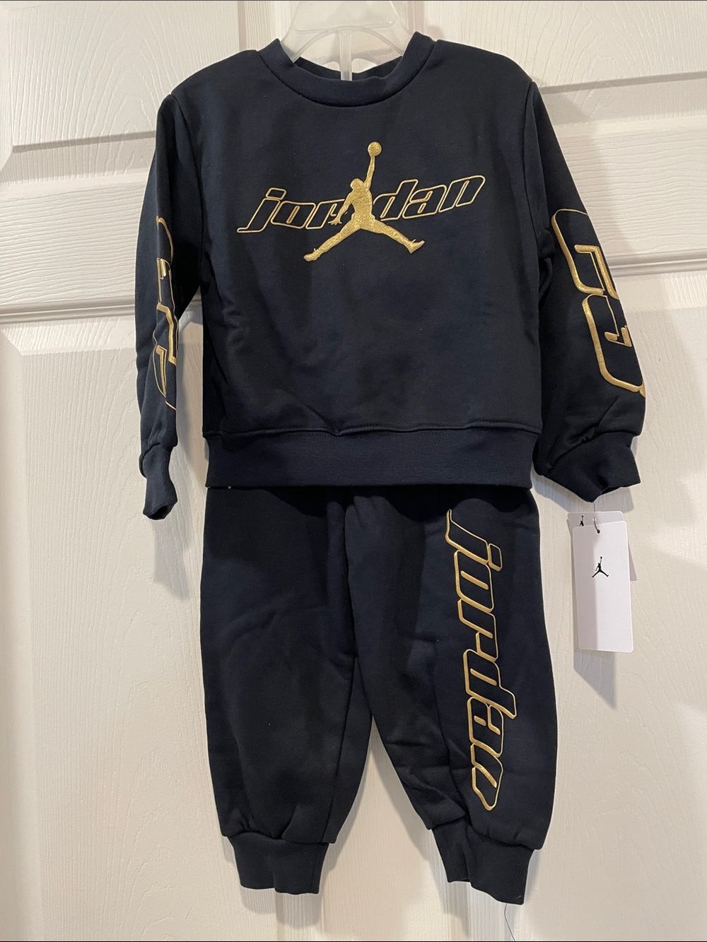 Jordan Boys' Toddler Crewneck Top and Pants, 2-Piece Set New with tags